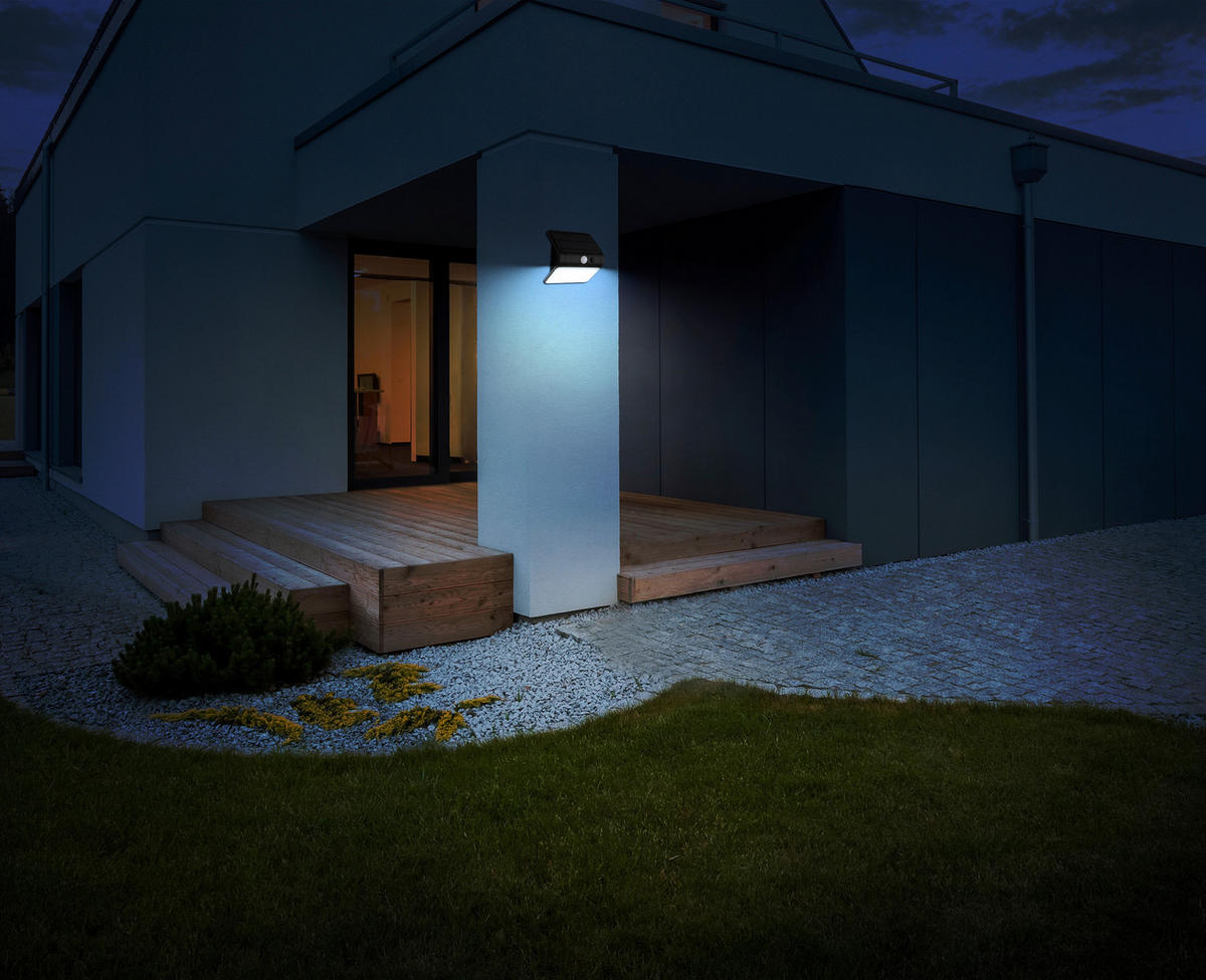 SVJETILJKA SOLARNA SOLAR  - crna, Basics, plastika (12/6,8/11,8cm)