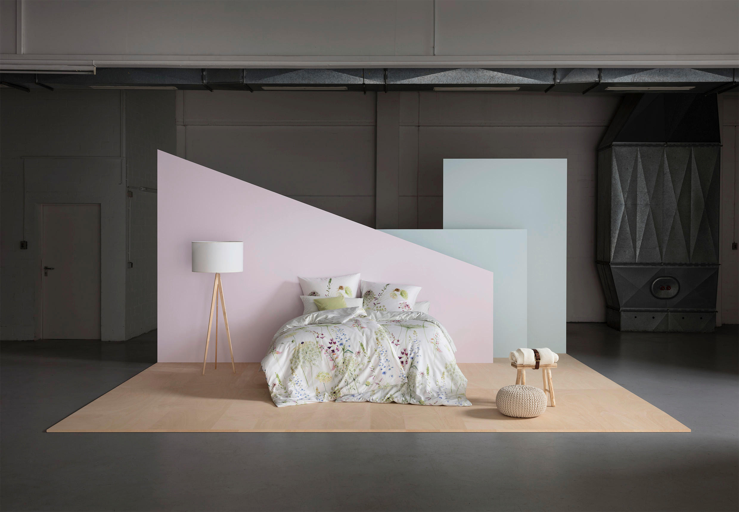 WENDEBETTWÄSCHE Meadow Satin 200/220 cm  - Grün, LIFESTYLE, Textil (200/220cm) - Estella