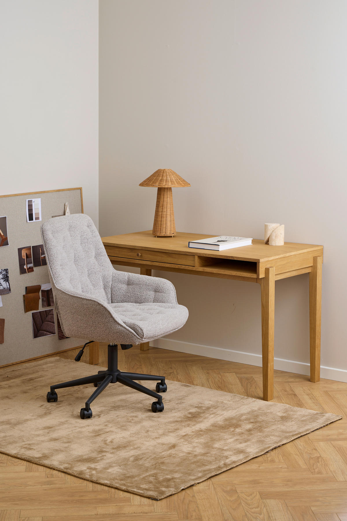 DREHSTUHL  in Bouclé Beige  - Beige/Schwarz, Design, Textil/Metall (60/106/67,5cm) - MID.YOU