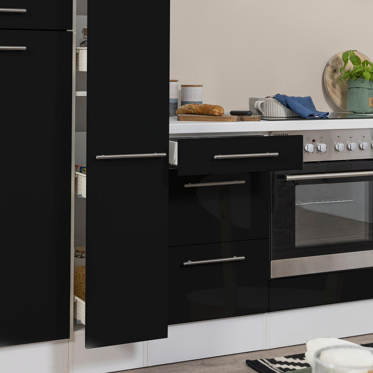 KÜCHENBLOCK 310 cm   in Schwarz, Weiß  - Edelstahlfarben/Schwarz, KONVENTIONELL, Holzwerkstoff/Metall (310cm) - Respekta