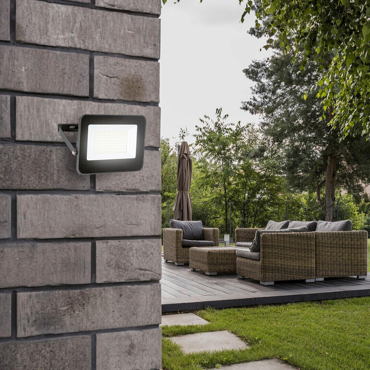 SPOLJNA ZIDNA SVETILJKA Flood  - prozirna/crna, Osnovno, metal/plastika (7.7/10.3/2.3cm)