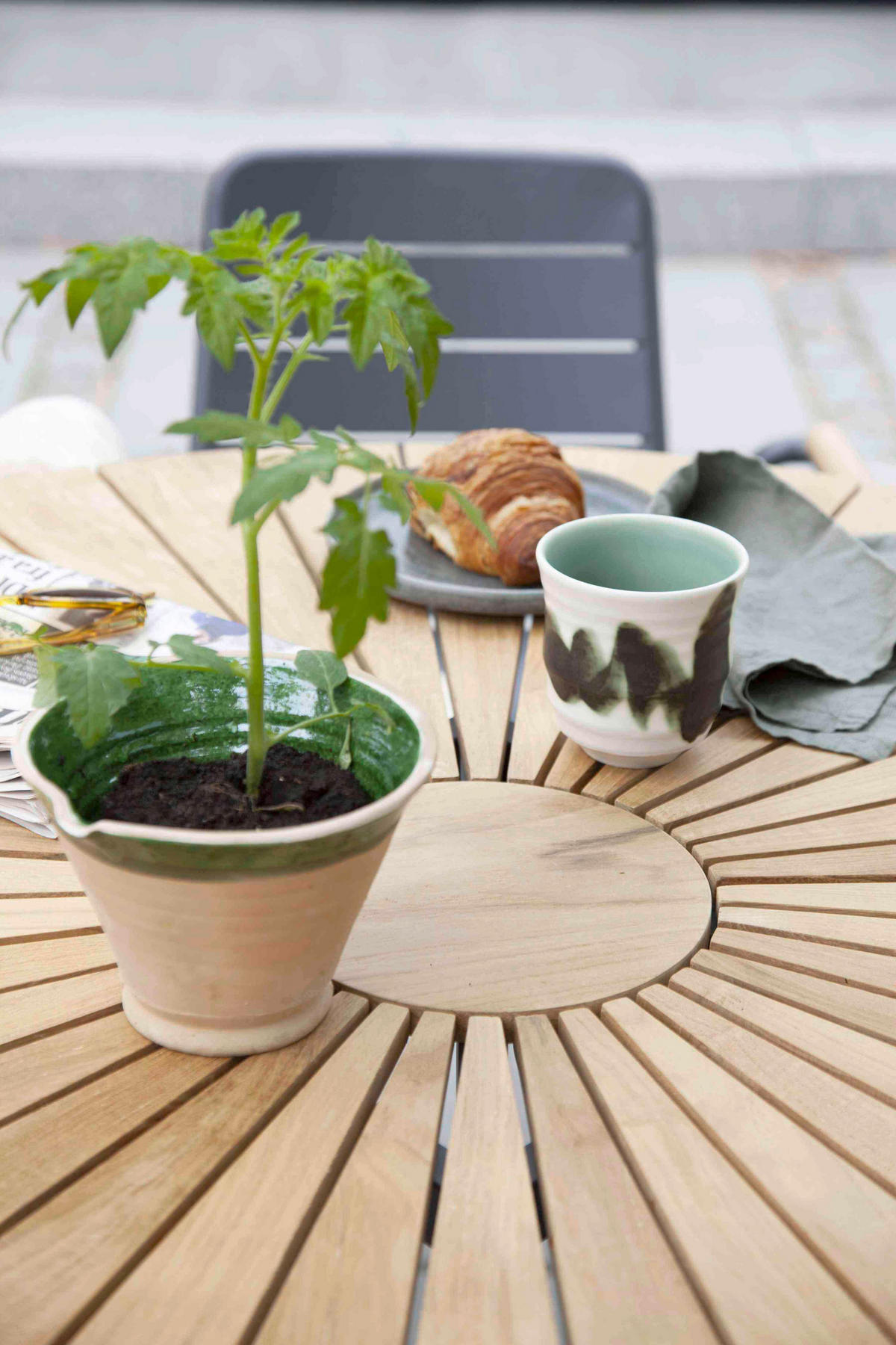 GARTENTISCH 110/110/74 cm Holz rund  - Anthrazit/Teakfarben, KONVENTIONELL, Holz/Metall (110/110/74cm) - Gardenson