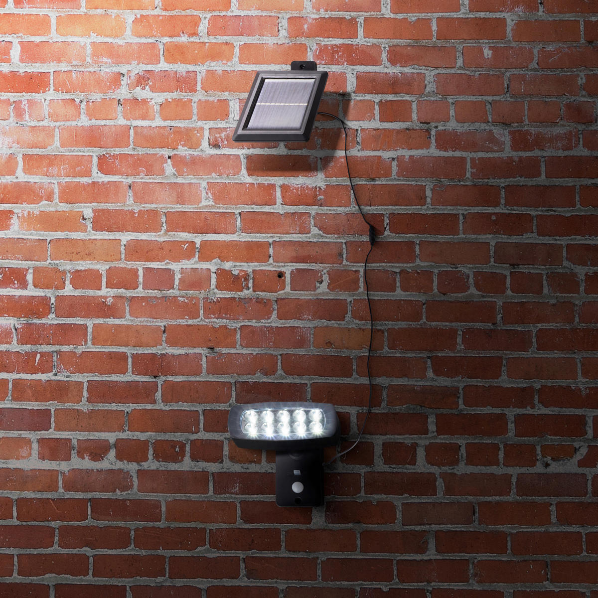 SVJETILJKA SOLARNA Solar  - crna, Basics, plastika (15,5/14,5/17cm)
