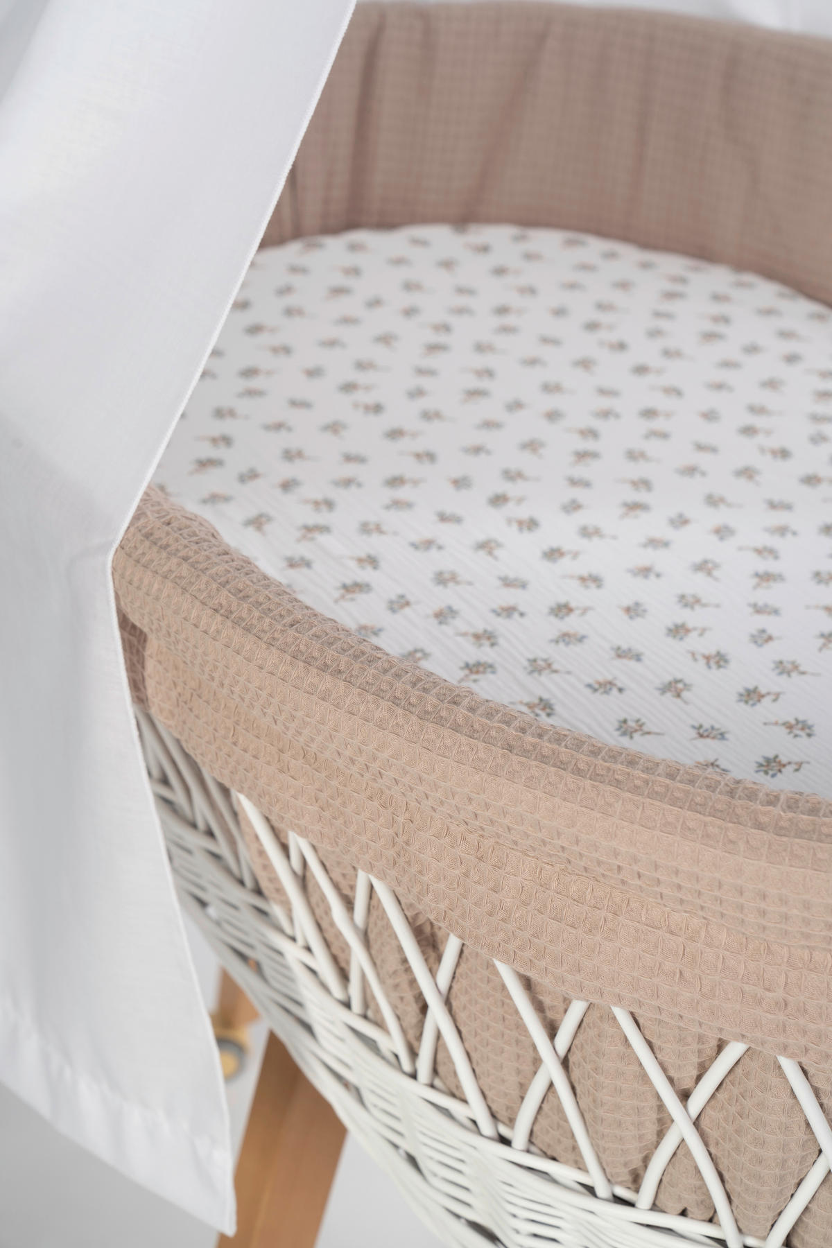 STUBENWAGEN-KOMPLETTSET Babybett Lounge Weiß   - Weiß/Cappuccino, Basics, Holz/Textil (60/167/100cm) - Mionido