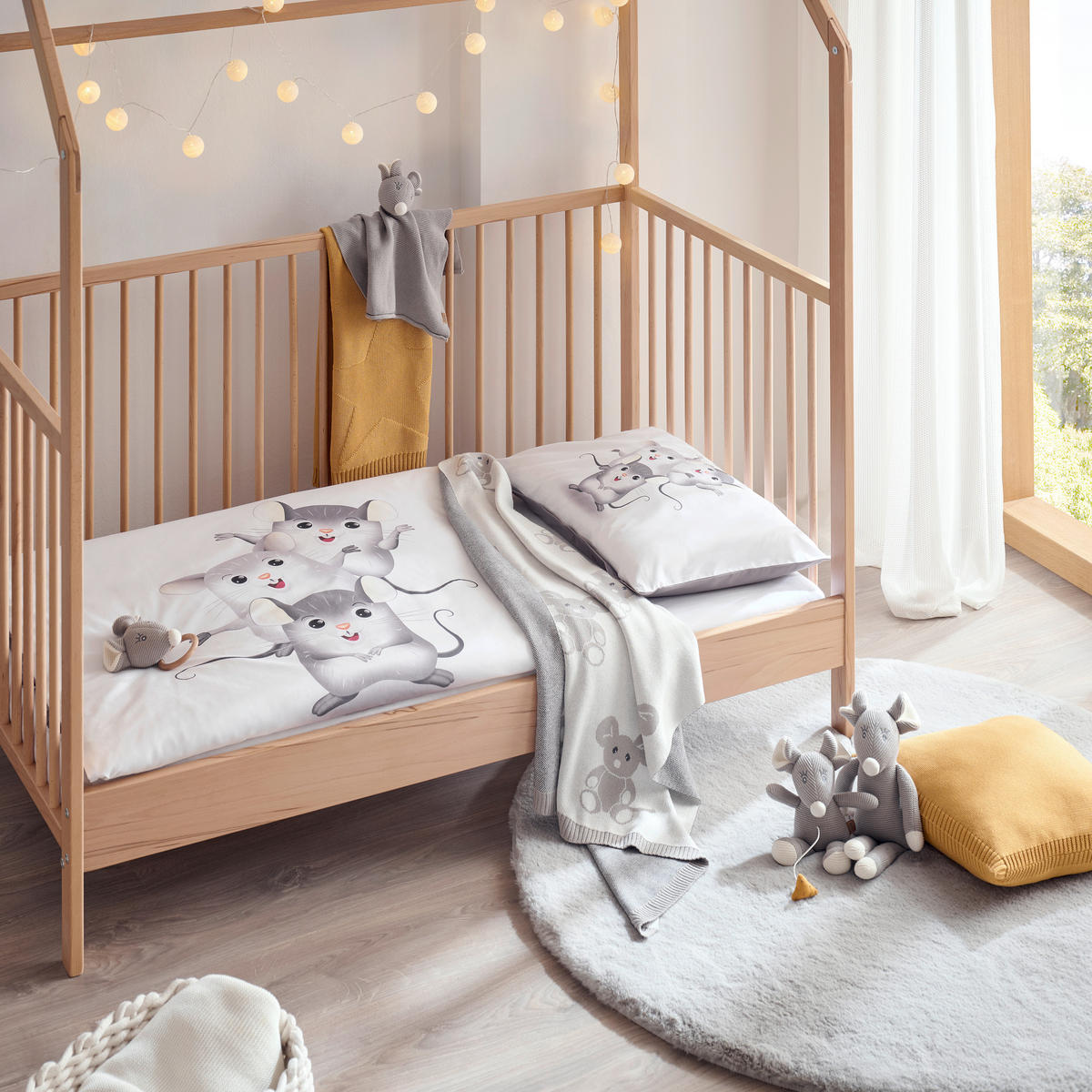 POSTELJINA ZA BEBE  100/135 cm    - sivo-bela, Trendi, tekstil (100/135cm) - Avelia