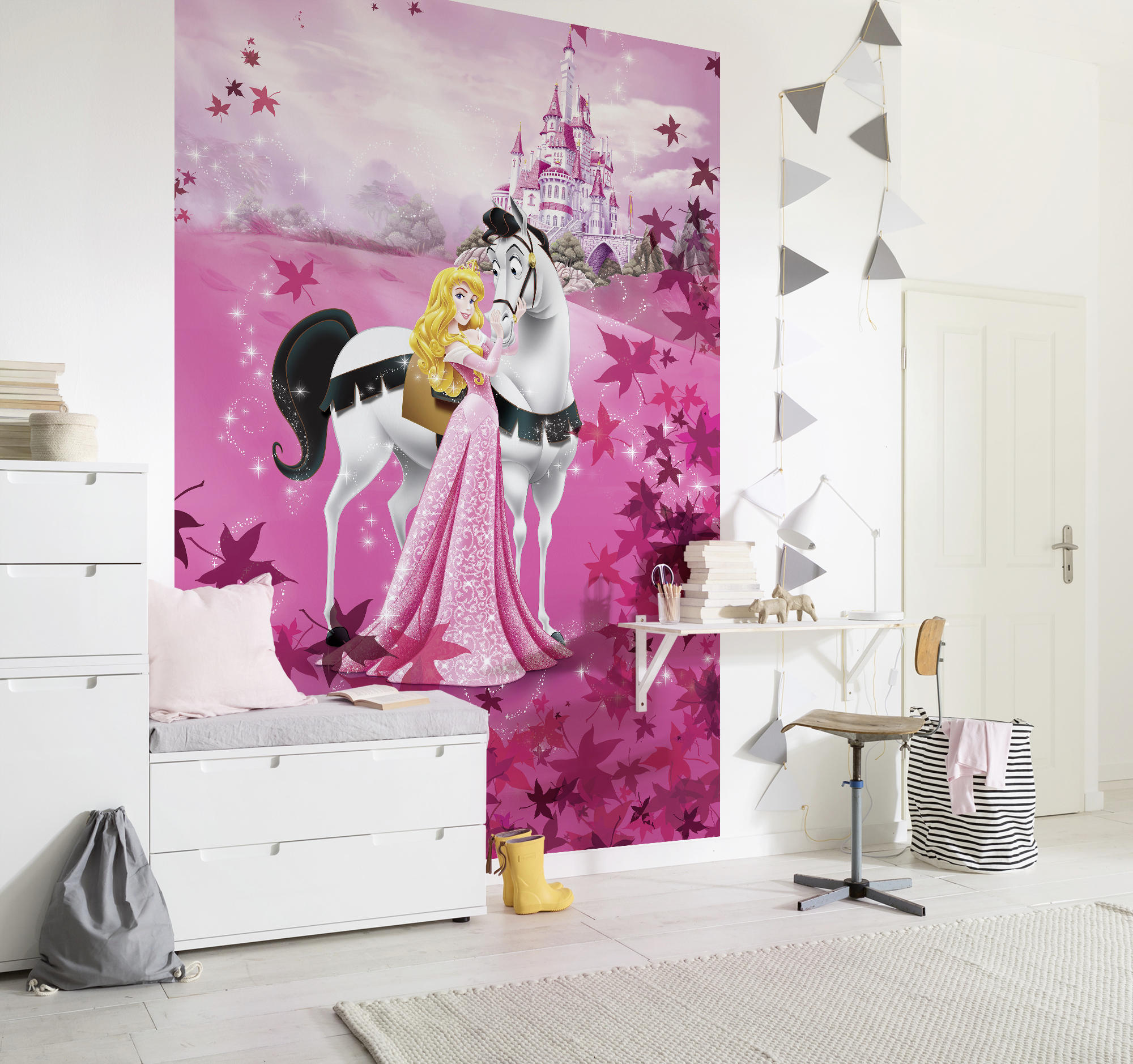 FOTOTAPETE Prinzessin Aurora  - Design, Papier (184/254cm) - Komar