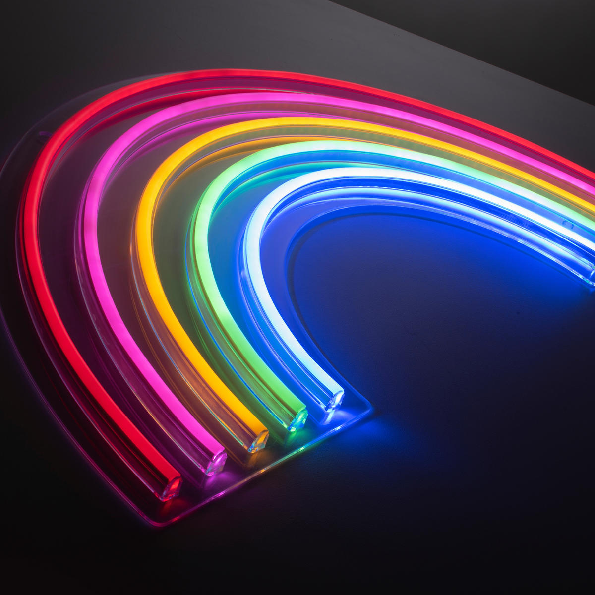 LED DÍSZLÁMPA - Basics, műanyag (63/1,5/32cm)