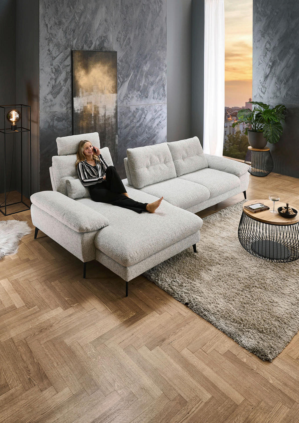 ECKSOFA Hellgrau Flachgewebe  - Hellgrau/Schwarz, Design, Textil/Metall (168/303cm) - Valdera