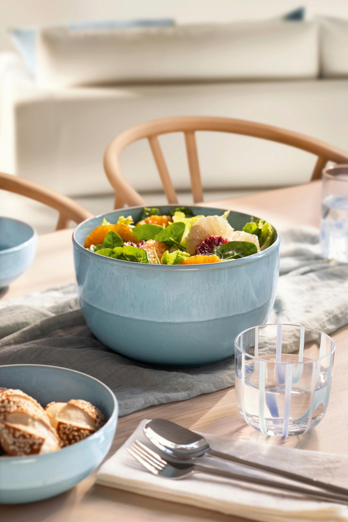 SCHÜSSEL Perlemor Aqua 22 cm   - Hellblau, Basics, Keramik (22cm) - Villeroy & Boch