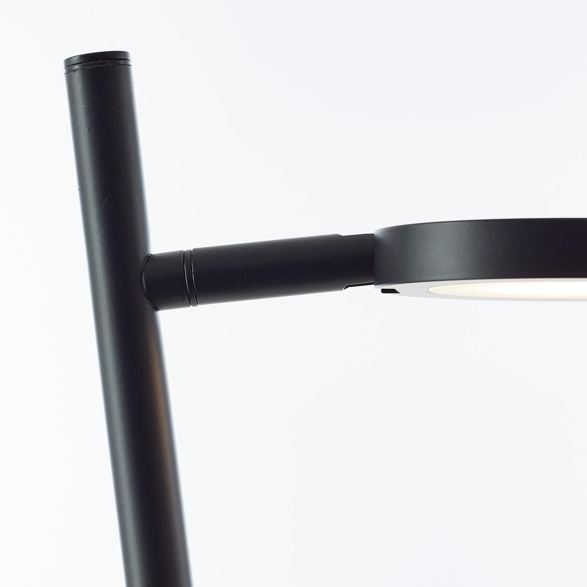 LED-STEHLEUCHTE 24,6/135/20 cm   - Schwarz, KONVENTIONELL, Kunststoff/Metall (24,6/135/20cm) - Brilliant