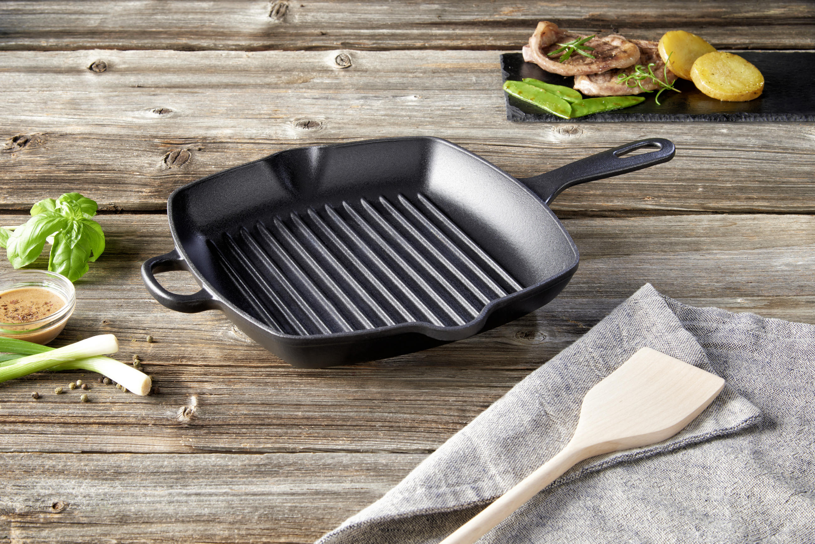 GRILLPFANNE Beef & More Emaille  - Schwarz, KONVENTIONELL, Metall (26/26cm) - Homeware Profession.