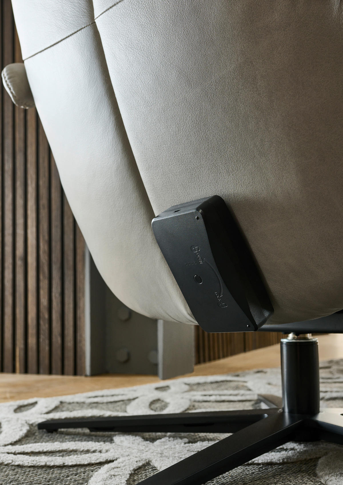 RELAXSESSEL in Leder Greige  - Greige/Schwarz, Design, Leder/Metall (76/110/86cm) - Dieter Knoll