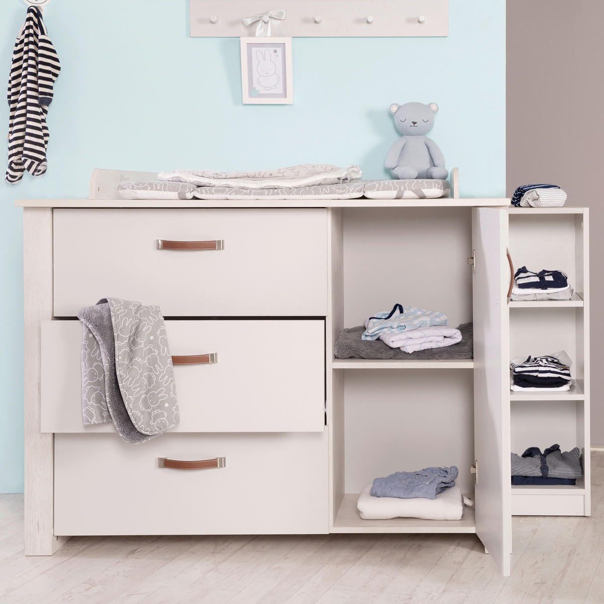 WICKELKOMMODE Mila Eichefarben  - Eichefarben/Grau, Basics, Holzwerkstoff/Textil (126/98,5/75cm) - Roba