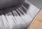 STUHL Mikrofaser Eichefarben, Hellgrau Eiche massiv  - Eichefarben/Hellgrau, Design, Holz/Textil (55/84/60cm) - Linea Natura