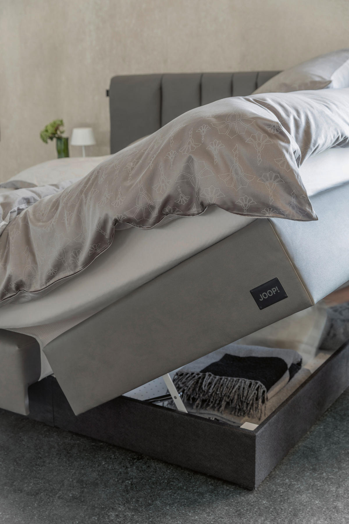 BOXSPRINGBETT 180/200 cm,  in Grau, Dunkelgrau, gepolstertes Kopfteil, Matratzen, H2 + H4 = mittel + sehr fest  - Dunkelgrau/Schwarz, MODERN, Textil/Metall (180/200cm) - Joop!