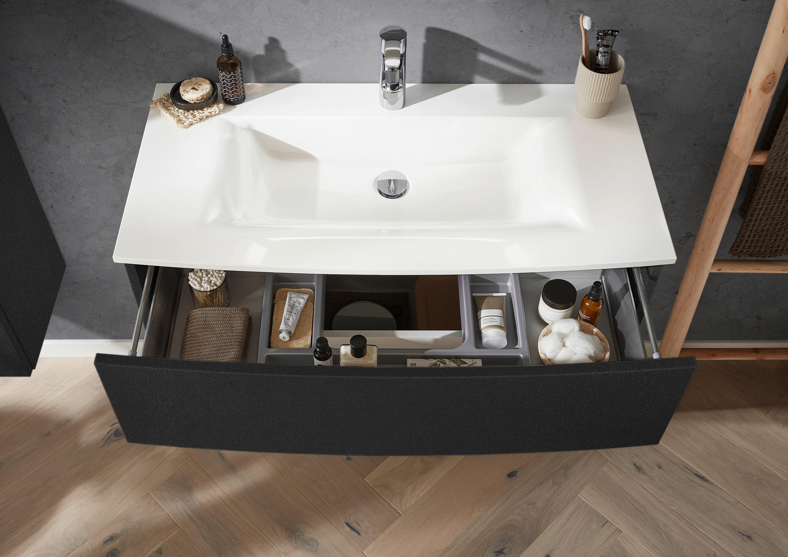 Thumbnail - Novel Badezimmer Nv.076, Dunkelgrau, Holzwerkstoff, 6 Fächer, 2,2 Schubladen, 121.2 cm, Goldenes M, Made in Germany, hän...