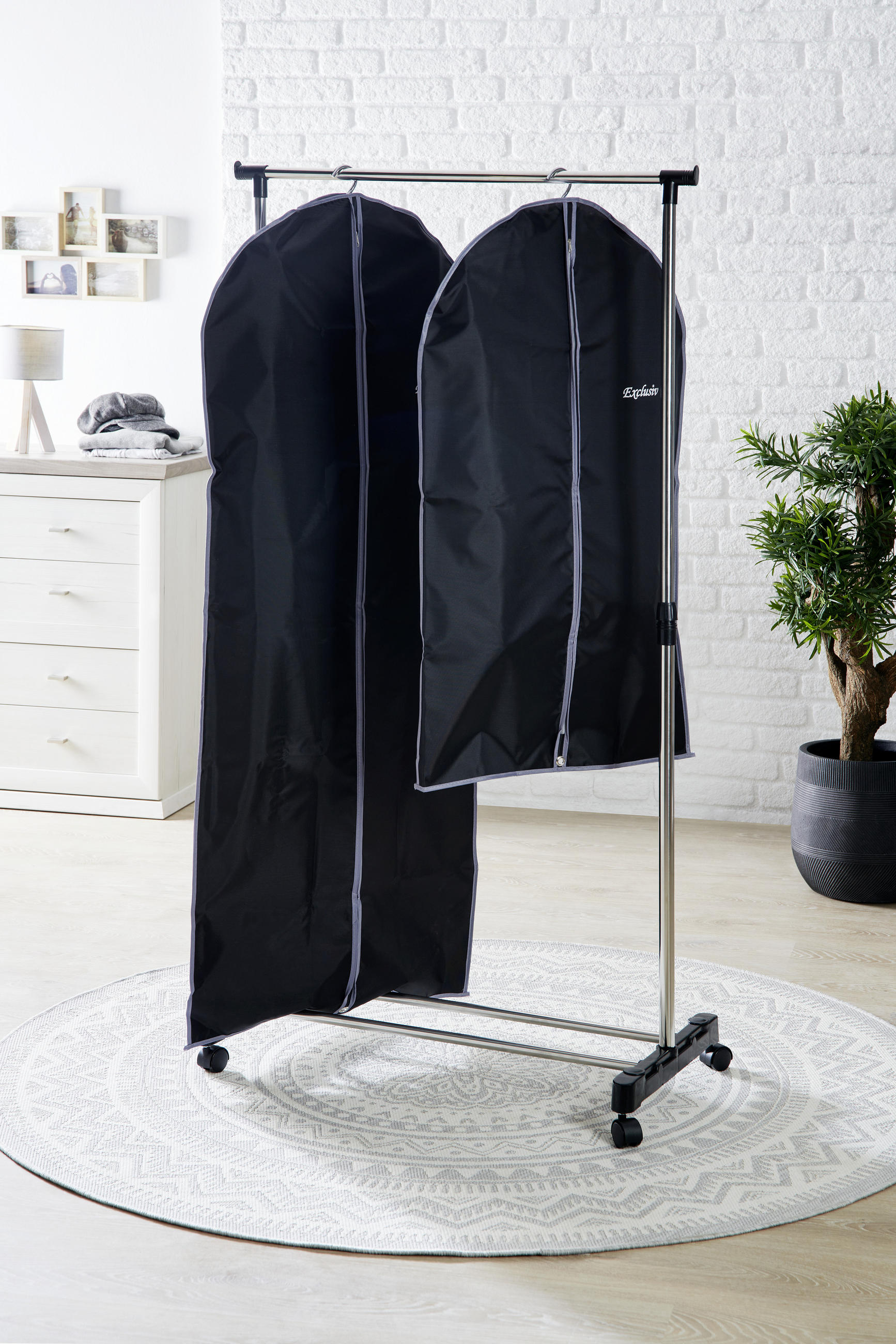 HUSĂ DE HAINE - negru, Basics, plastic (60/150cm)