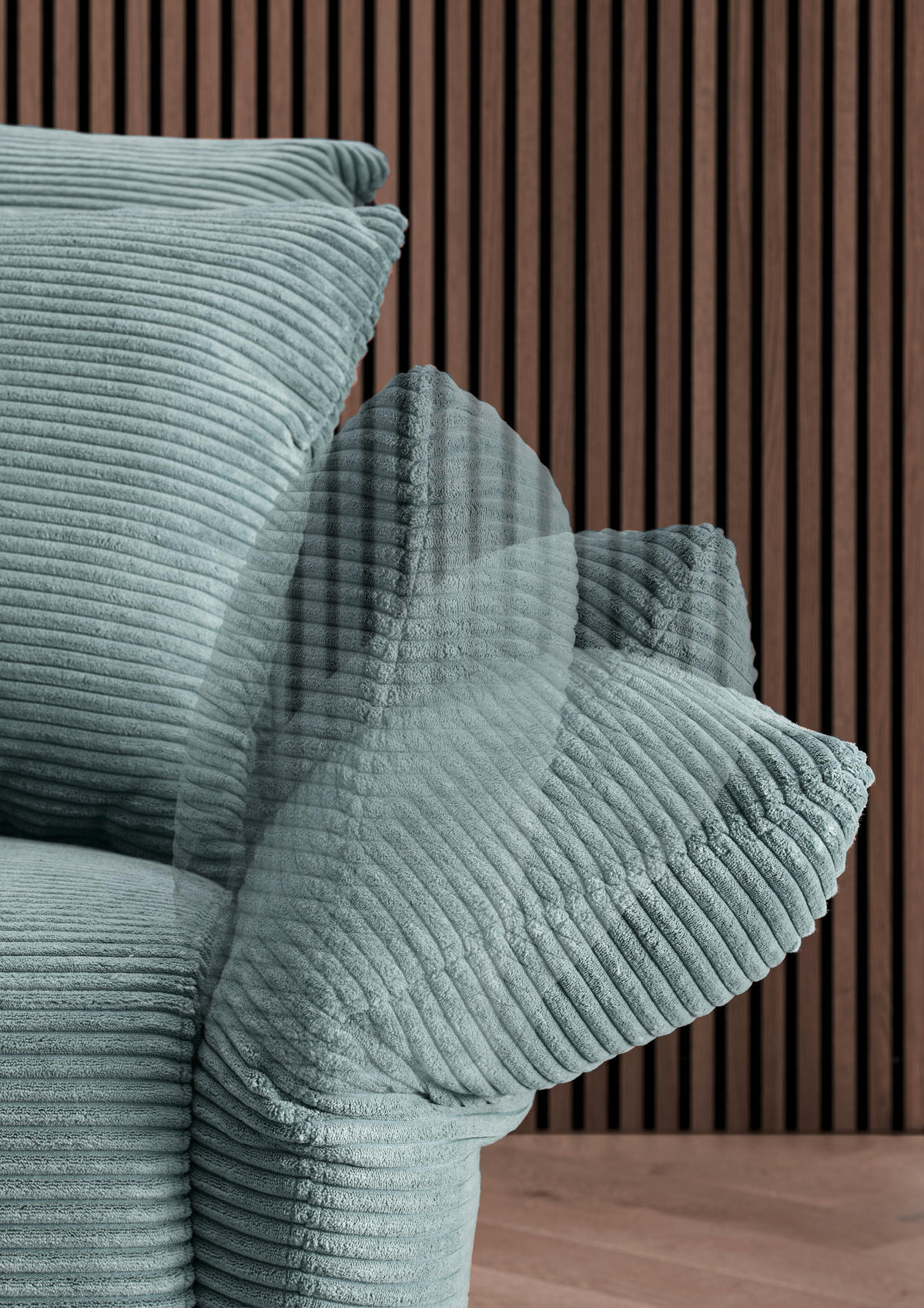 2-SITZER-SOFA in Cord Hellblau  - Schwarz/Hellblau, Design, Textil/Metall (163/97/102cm) - Livetastic