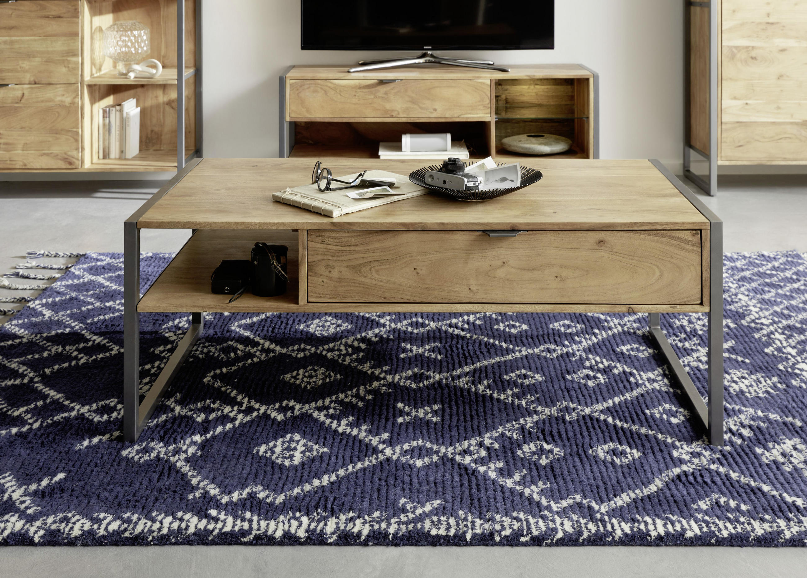 COUCHTISCH Akazie vollmassiv Anthrazit, Akaziefarben - Anthrazit/Akaziefarben, Basics, Holz/Metall (120/60/45cm) - Livetastic