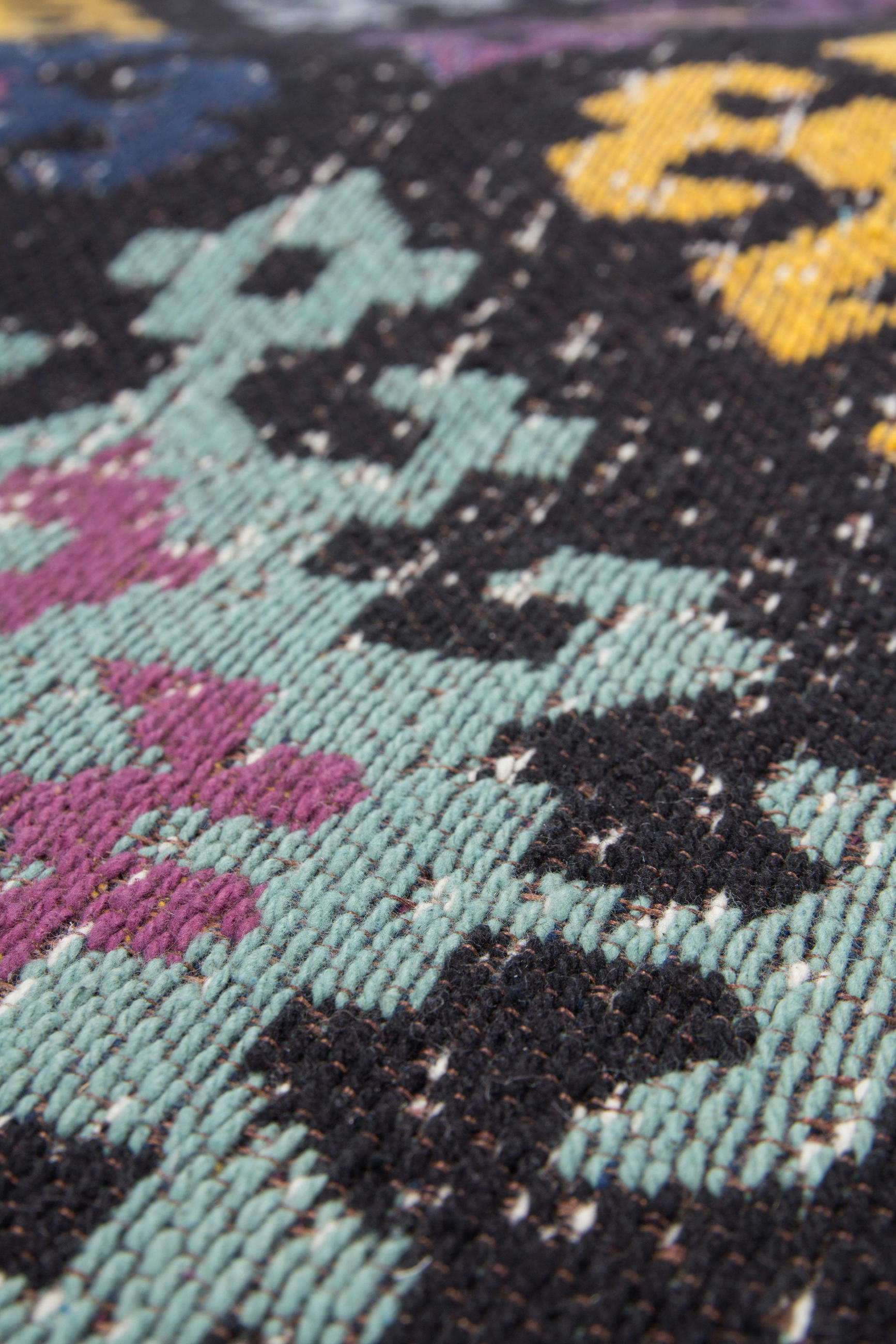 POUF in Blau, Gelb, Lila, Rosa, Schwarz Textil  - Blau/Gelb, Design, Textil (42/42/45cm) - Kayoom