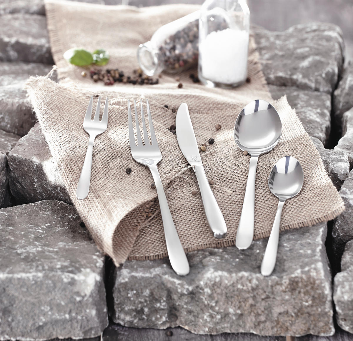 SADA PRÍBOROV, ušľachtilá oceľ, 30-dielne - farba ušľachtilej ocele, Basics, kov - Justinus