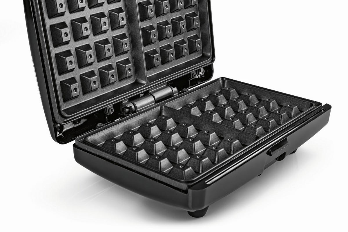 WAFFELEISEN GOURMETmaxx  - Schwarz, Basics, Kunststoff/Metall (22/17,8/8cm) - GOURMETMAXX