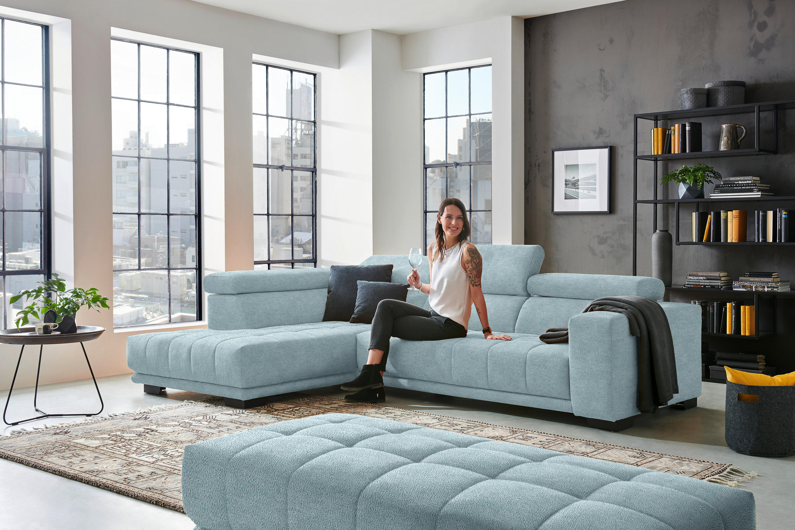ECKSOFA in Mikrofaser Hellblau  - Schwarz/Hellblau, Design, Textil/Metall (207/301cm) - Xora