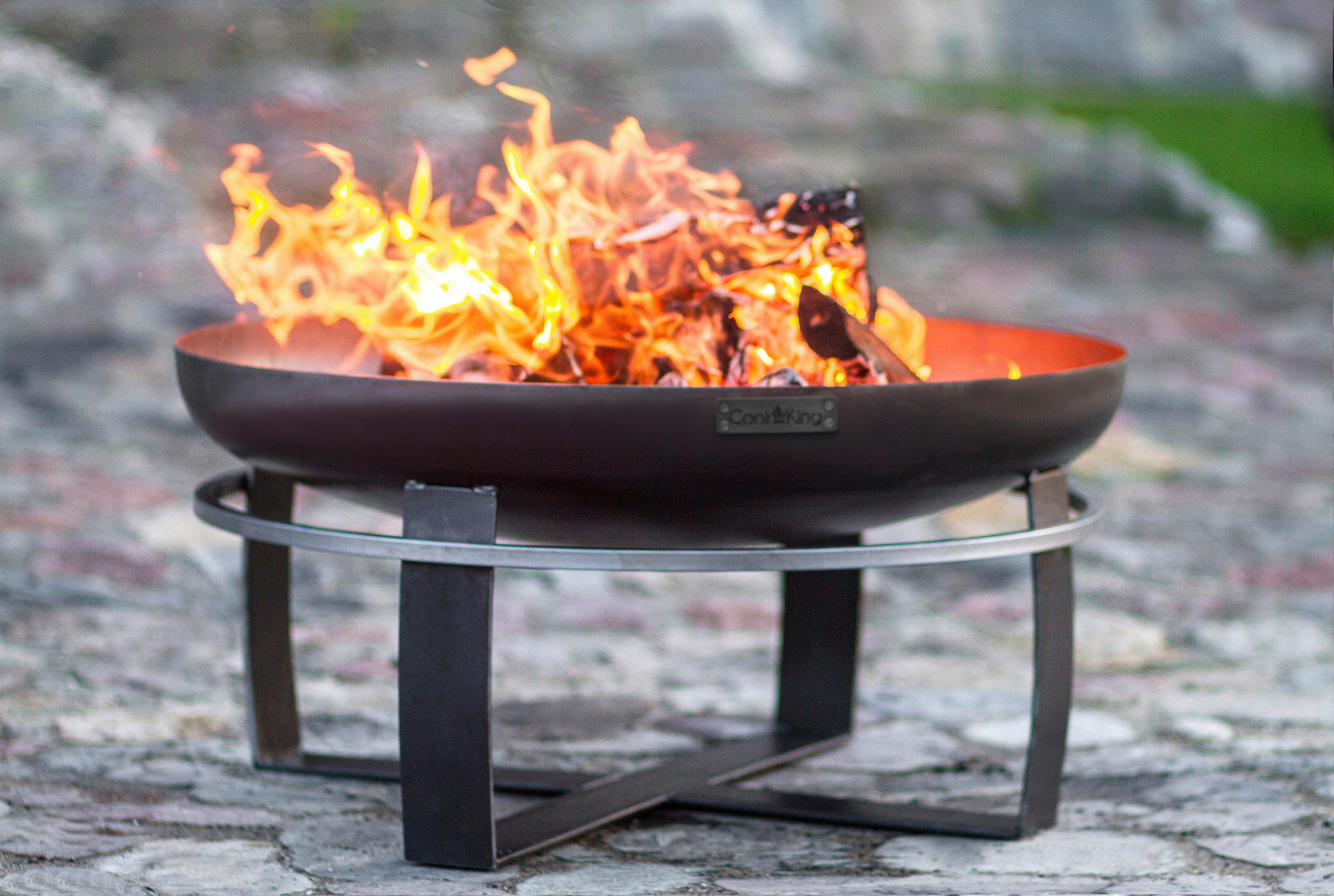 FEUERSCHALE  - Schwarz, Basics, Metall (80/50cm)