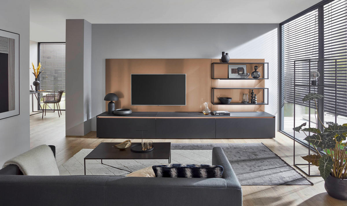 WOHNWAND  in Schwarz, Bronzefarben  362,5/186/59 cm    - Schwarz/Bronzefarben, Design, Holzwerkstoff (362,5/186/59cm) - Celina Home