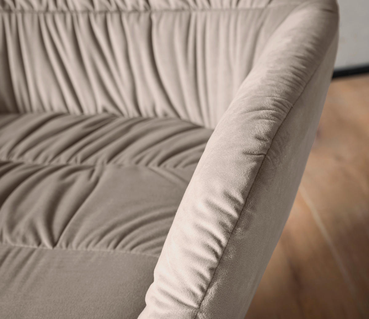 SESSEL in Samt Beige  - Beige/Schwarz, Design, Textil/Metall (64/74/68cm) - Livetastic