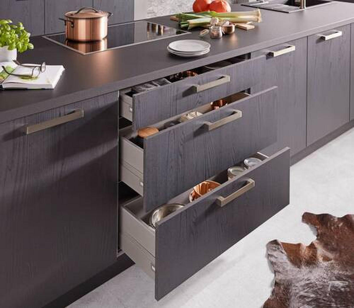 EINBAUKÜCHE   - Design, Holzwerkstoff - Dieter Knoll