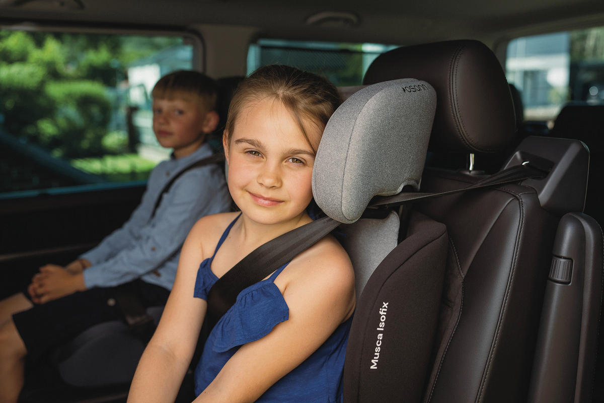 KINDERAUTOSITZ MUSCA ISOFIX ECE R 129 i-SIZE  - Hellgrau/Schwarz, Basics, Kunststoff/Textil (44/55/43cm) - Osann