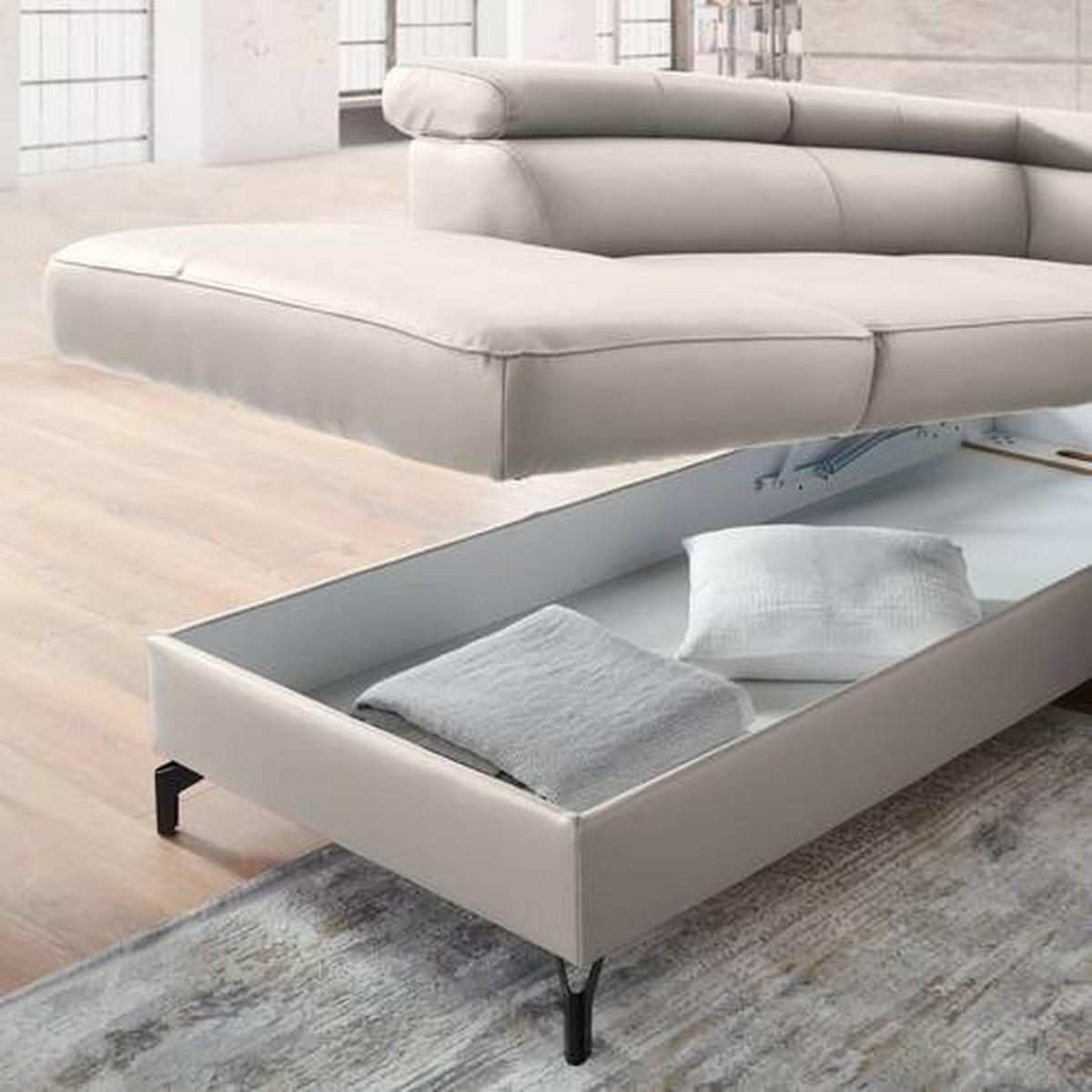 ECKSOFA Ecru Kombination Echtleder/Lederlook Lederlook  - Ecru/Schwarz, Design, Leder/Textil (220/256cm) - Celina Home