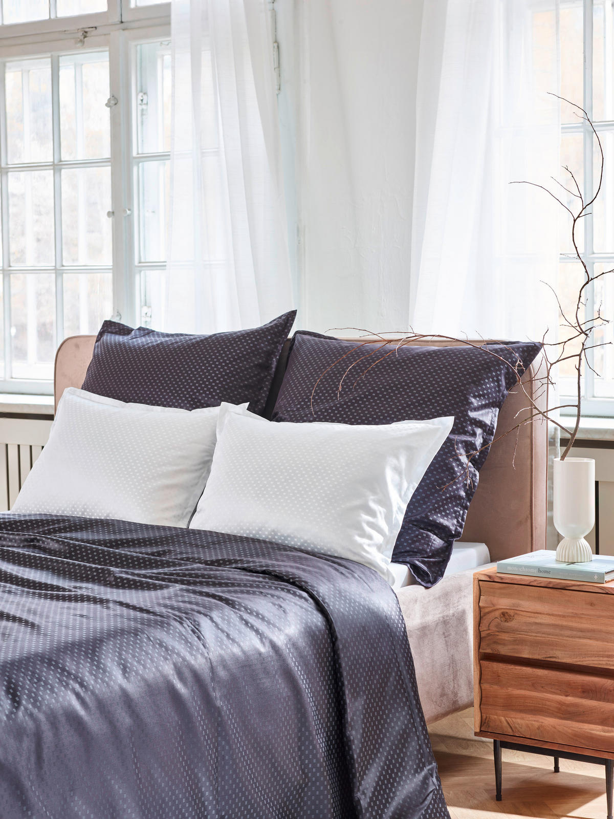 POSTELJNINA Livorno 200/200 cm damast črna  - črna, Konvencionalno, tekstil (200/200cm) - Curt Bauer