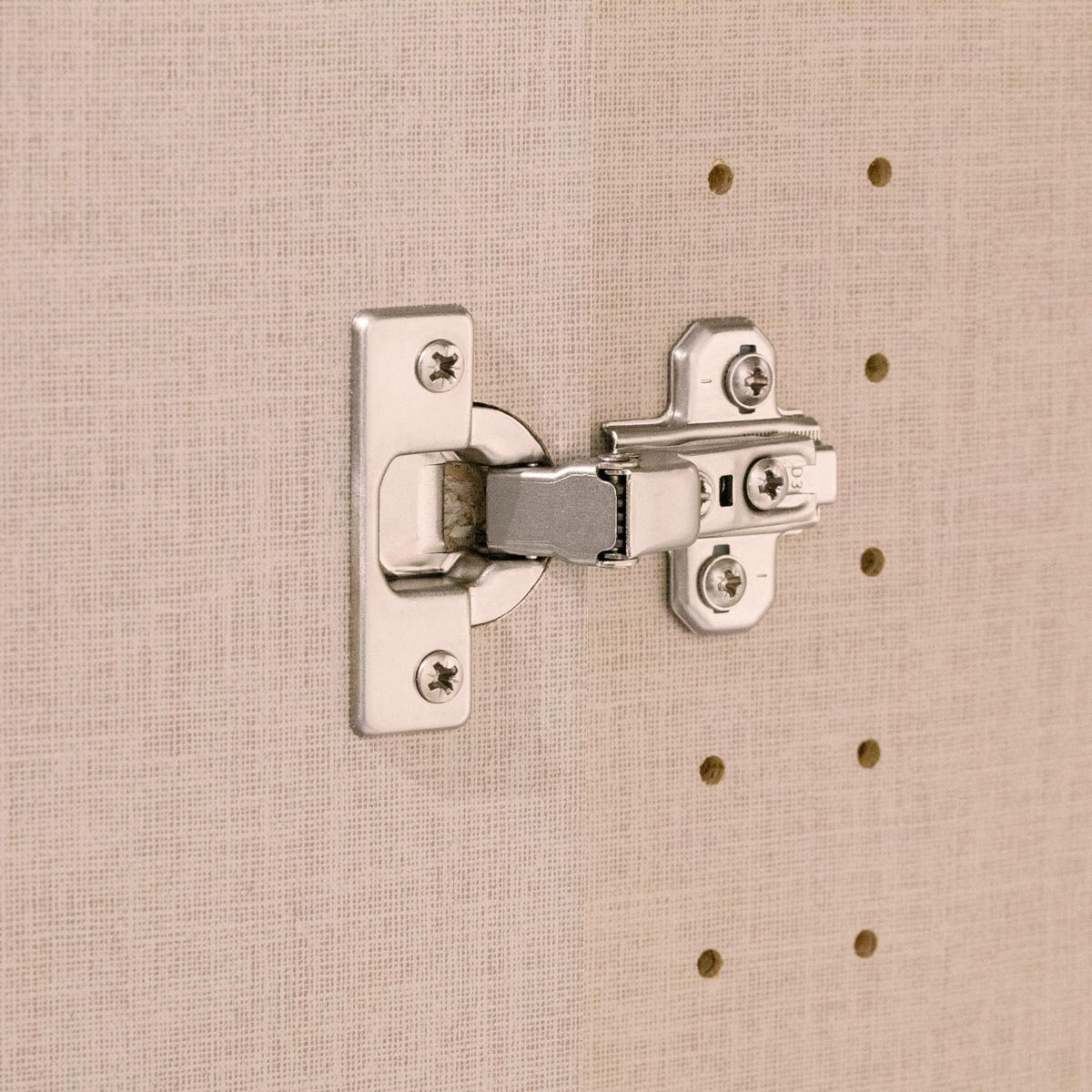 SCHWEBETÜRENSCHRANK in Grau, Eiche Artisan  - Eiche Artisan/Grau, Modern, Holzwerkstoff (131/210/59cm) - Rauch Möbel