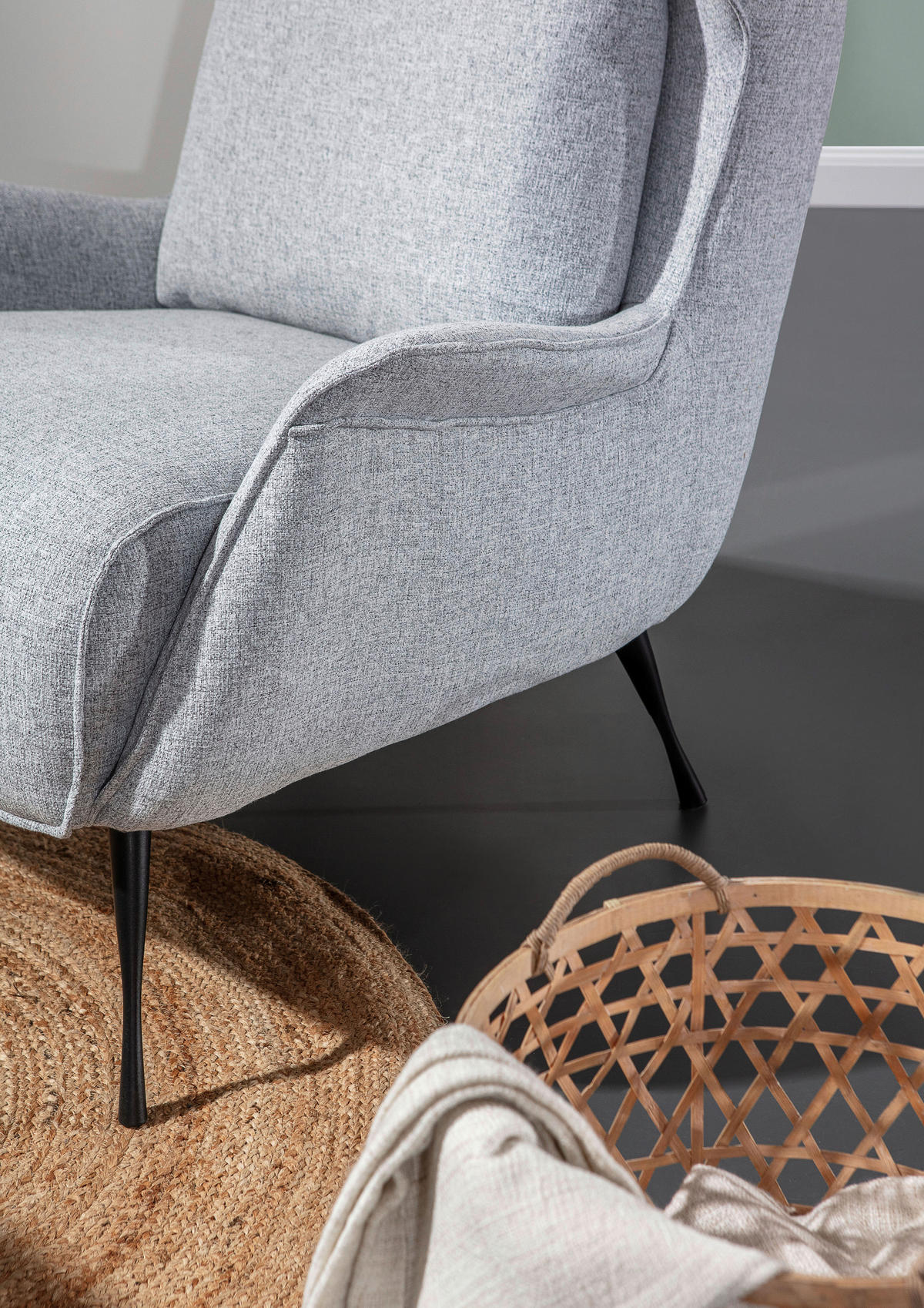 ÖRONLAPPSFÅTÖLJ i flatväv ljusgrå  - ljusgrå/svart, Design, metall/textil (83/106/89cm)