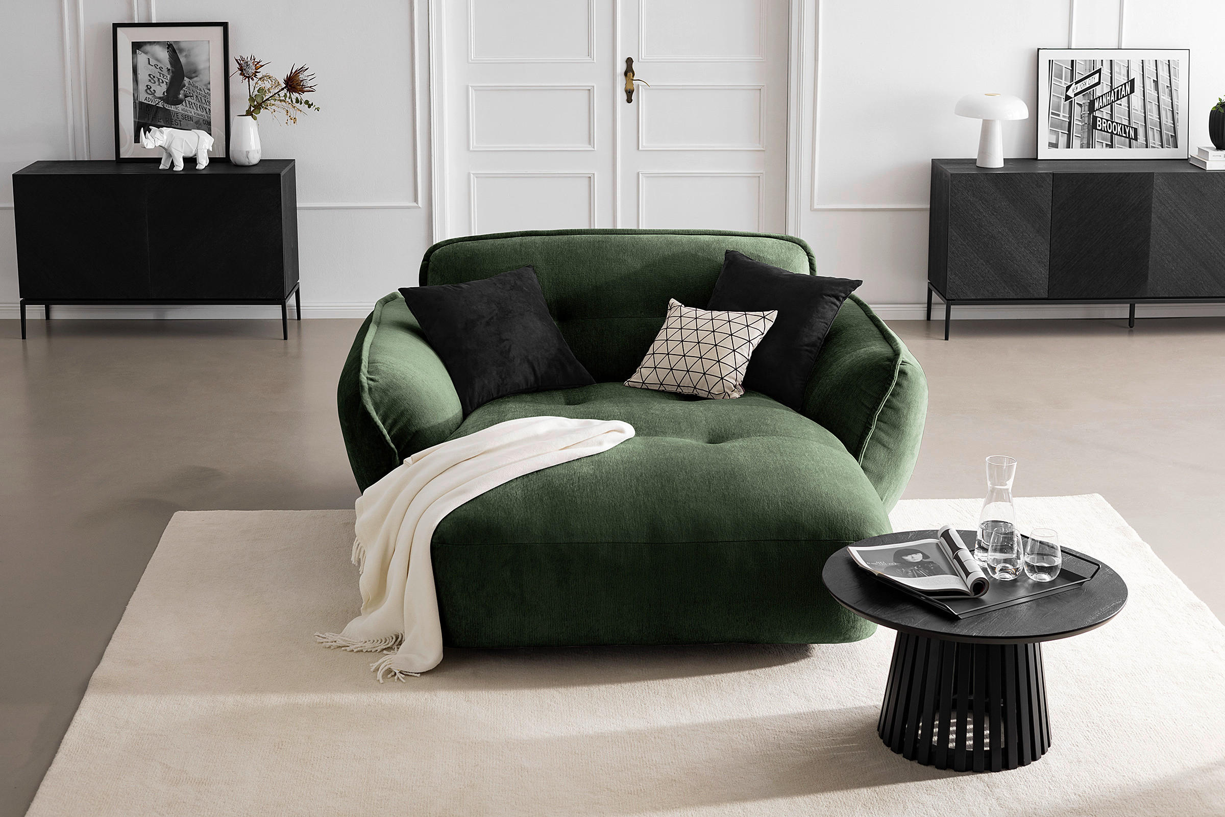 XXL-SESSEL in Chenille Dunkelgrün  - Dunkelgrün/Schwarz, Modern, Kunststoff/Textil (182/87/184cm) - Trendmanufaktur