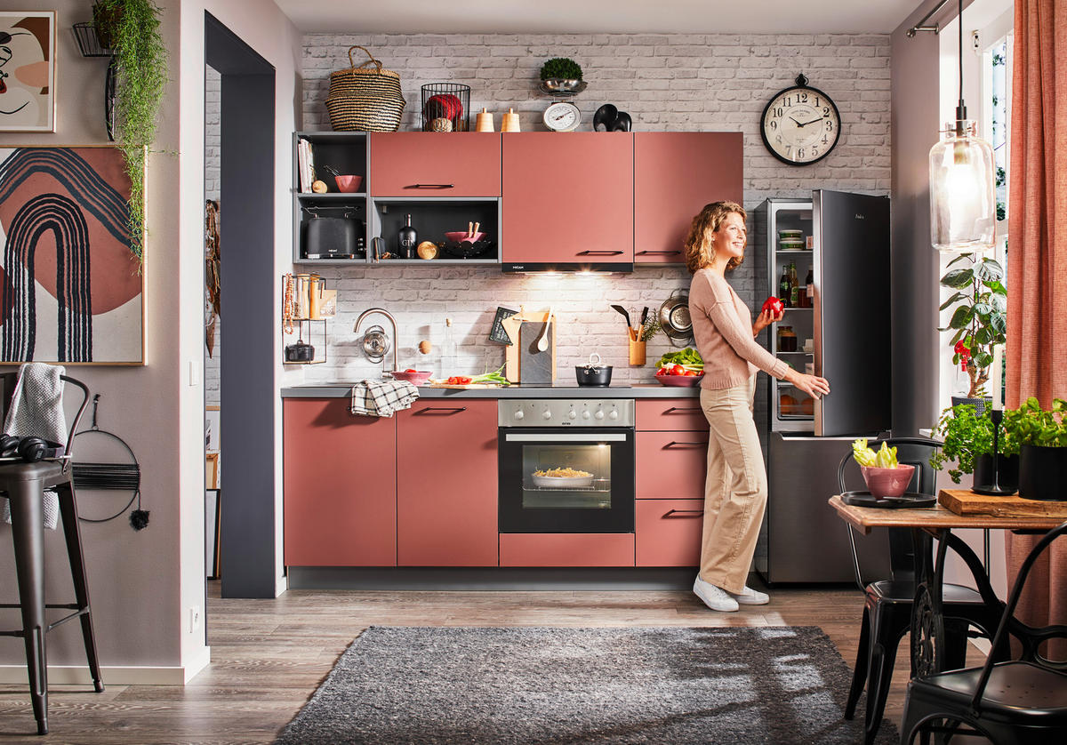 KÜCHENLEERBLOCK 205 cm   in Rot  - Rot/Schwarz, KONVENTIONELL, Holzwerkstoff/Metall (205cm) - Welnova