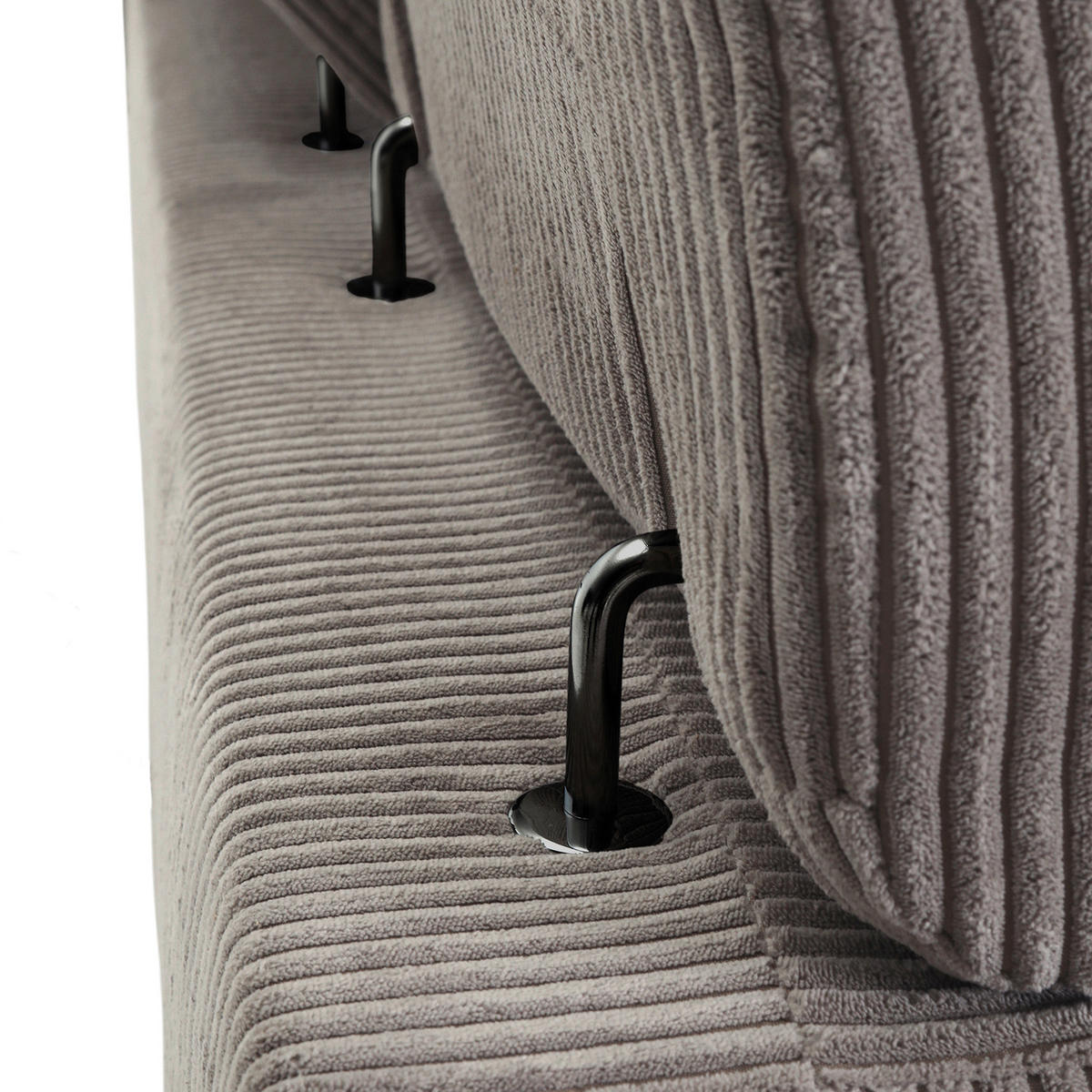 ECKSOFA Taupe Cord Rücken echt, Kopfteilverstellung, Sitzvorzug  - Taupe/Schwarz, KONVENTIONELL, Textil/Metall (257/170cm) - Carryhome