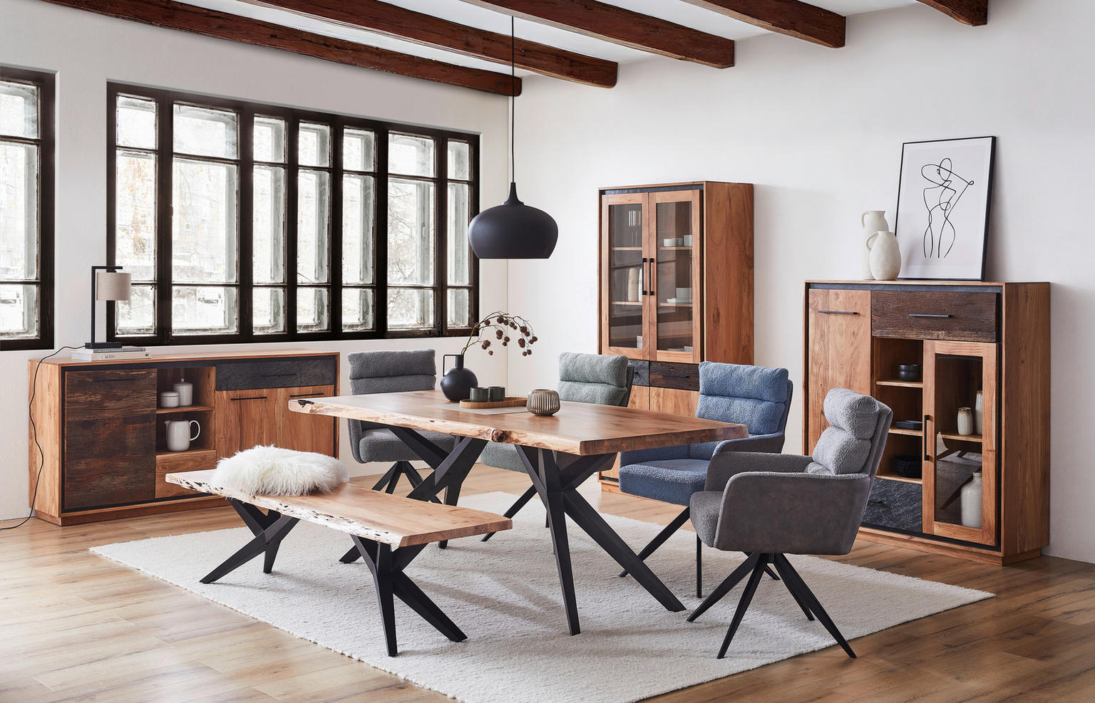 SIDEBOARD Akazie, Altholz furniert, massiv Braun, Akaziefarben, - Einrichtungsbeispiel