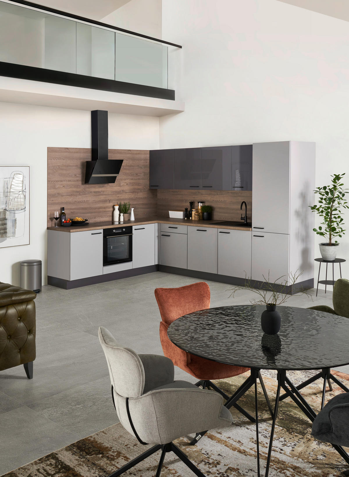 KUCHYNĚ NA MÍRU FLORIAN - magnolie, Design, kompozitní dřevo - Celina