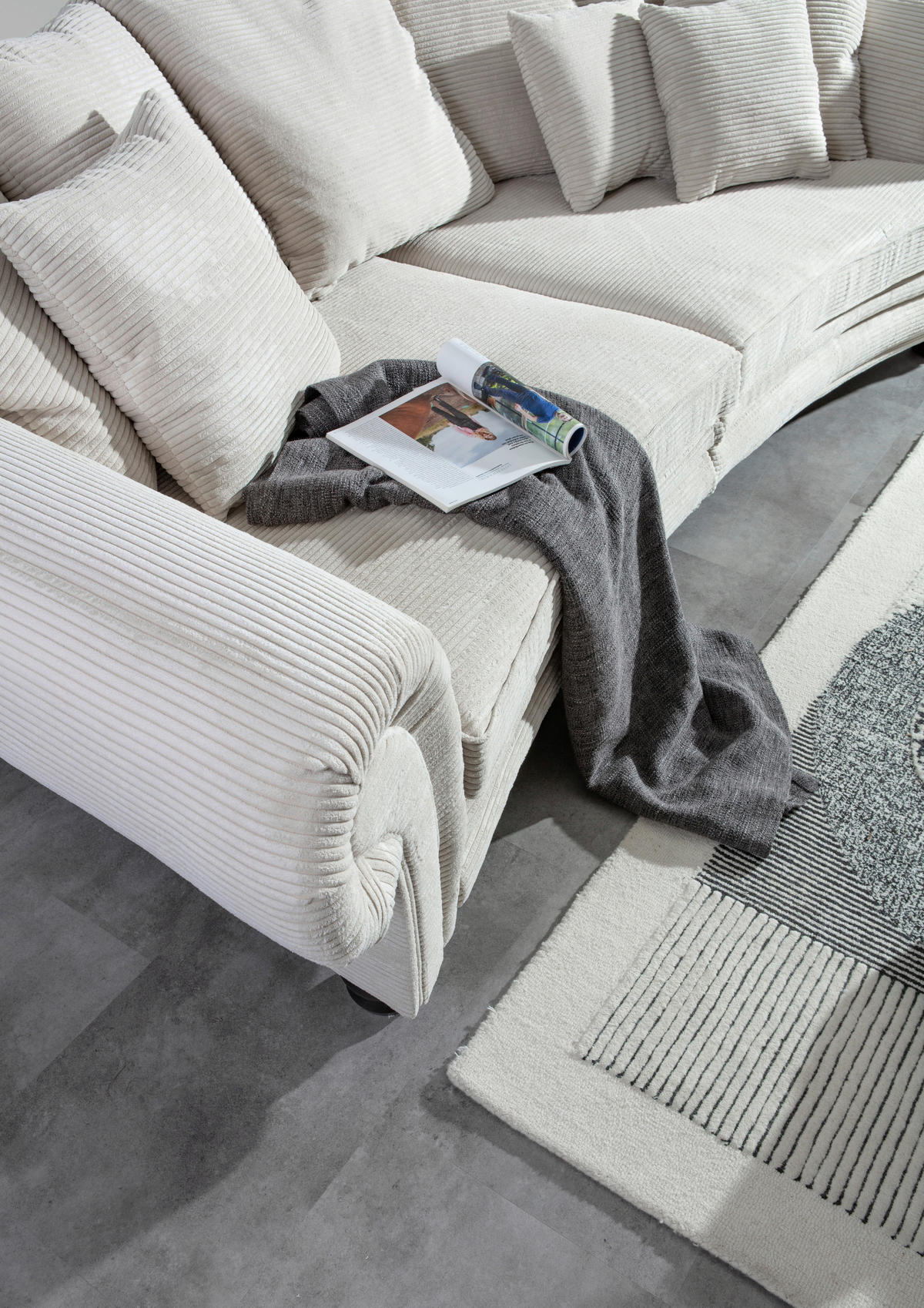 MEGASOFA Cord Naturfarben  - Schwarz/Naturfarben, ROMANTIK / LANDHAUS, Holz/Textil (276/81/140cm) - Landscape