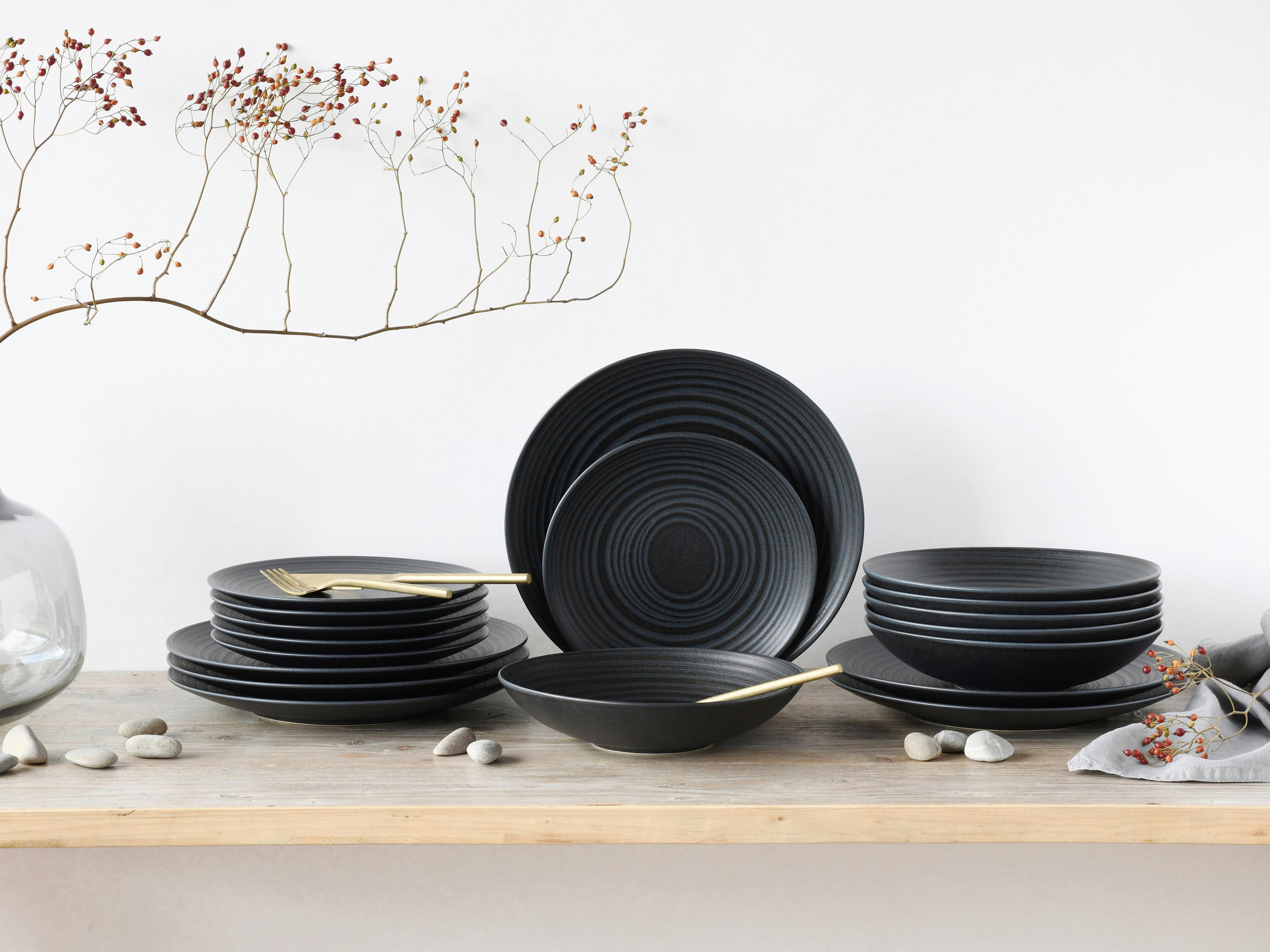 TAFELSERVICE Lava Stone black 18-teilig  - Schwarz, Design, Keramik - Creatable