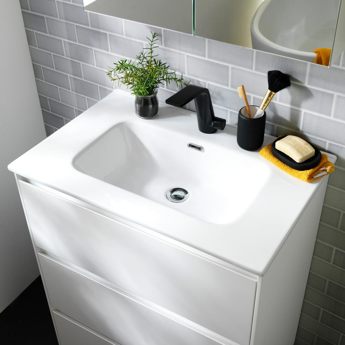 BADEZIMMER  in 70 cm  - Weiß, KONVENTIONELL, Glas/Keramik (70cm) - Emilio Belluti