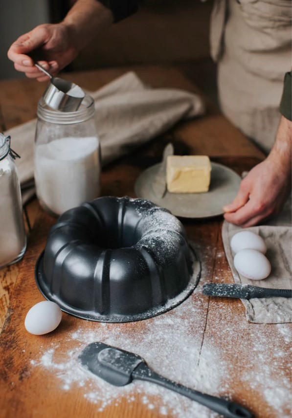 SOCKERKAKSFORM - grå, Basics, metall (25/8cm) - Dorre