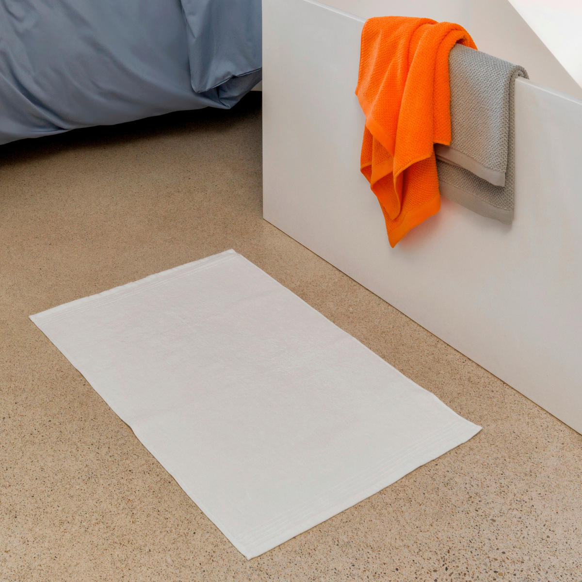 BADEMATTE Rot 50/70 cm  - Rot, Basics, Textil (50/70cm) - Moeve