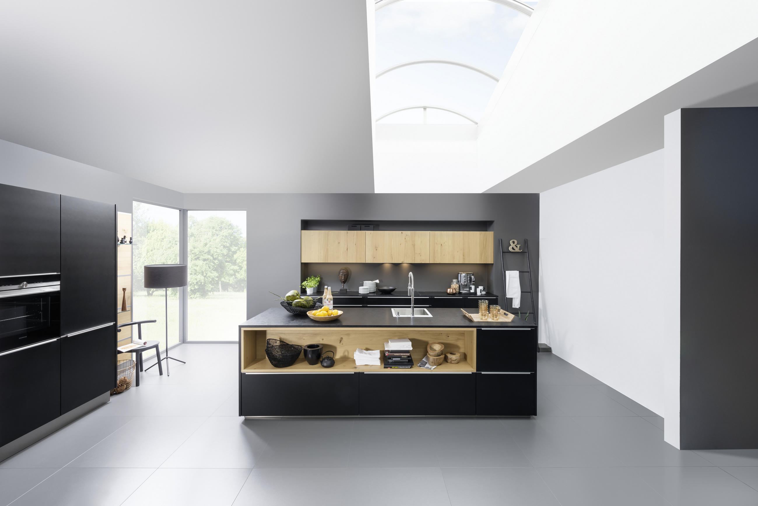 EINBAUKÜCHE   - Eichefarben/Schwarz, Design, Holzwerkstoff - Dieter Knoll