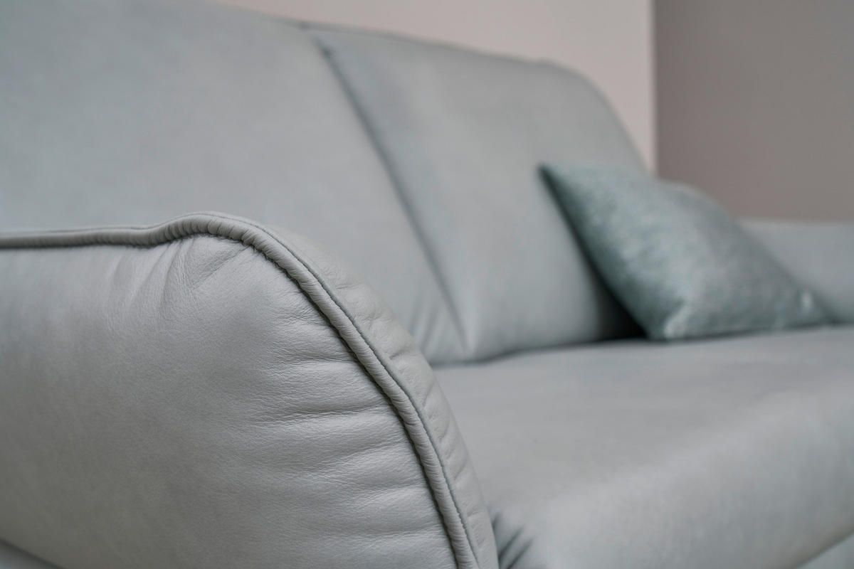 KÉTÜLÉSES KANAPÉ bőr világosszürke  - világosszürke/nemesacélszínű, Design, bőr/fém (150/100/90cm) - Himolla