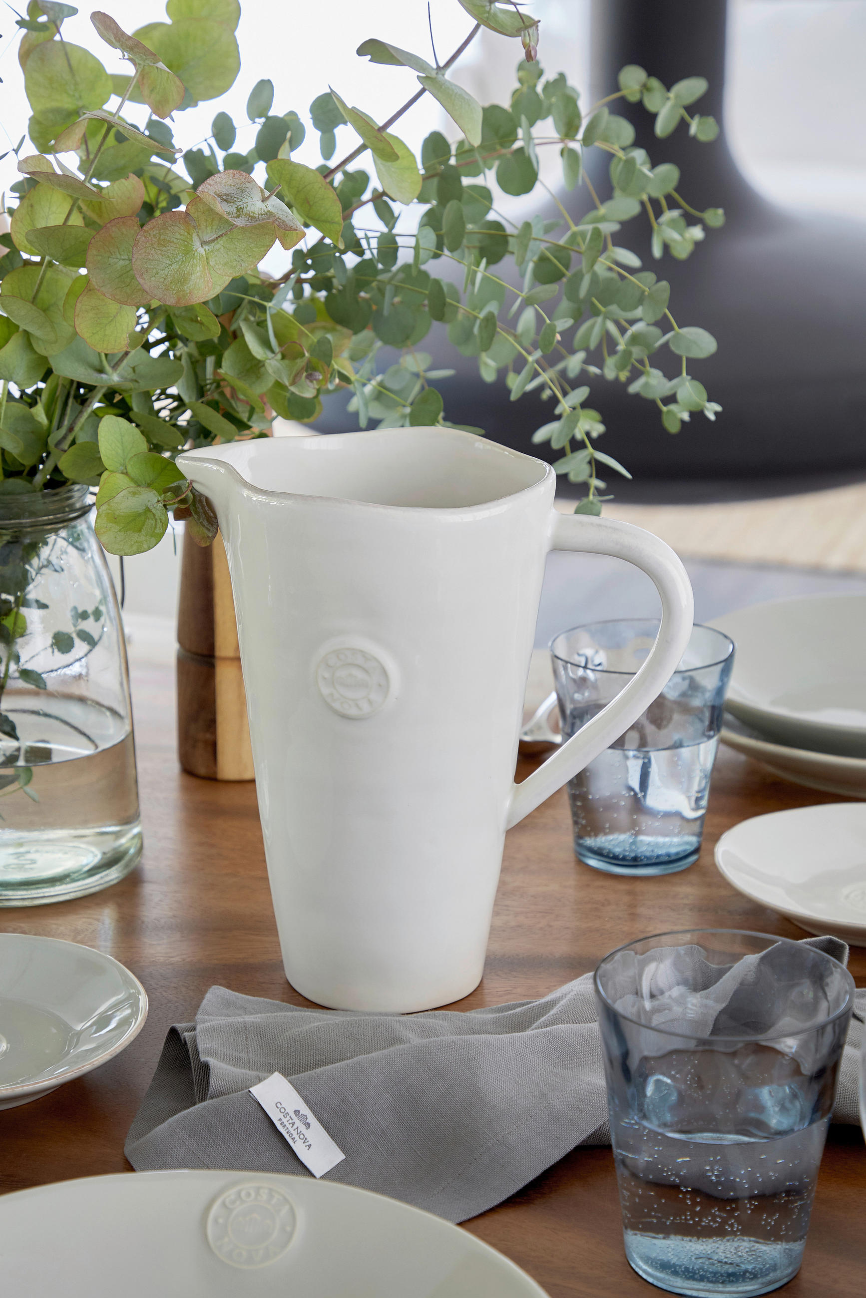 KRUG    - Weiß Hochglanz, Basics, Keramik (23/24,3/13,8cm) - Costa Nova