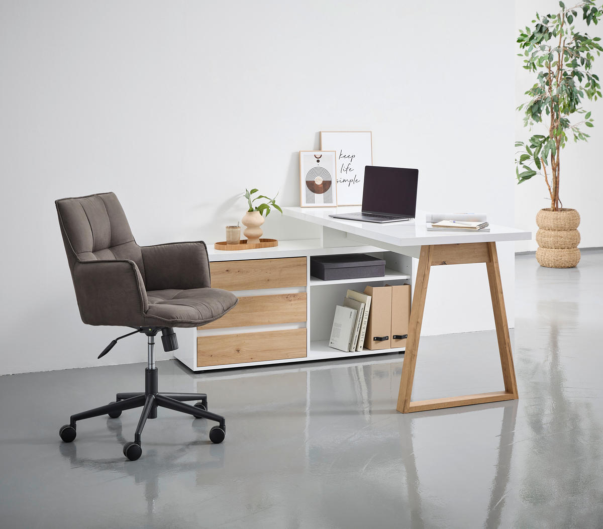 ECKSCHREIBTISCH 135/120/75 cm  in Weiß, Eiche Artisan  - Weiß/Eiche Artisan, MODERN, Holzwerkstoff (135/120/75cm) - Stylife